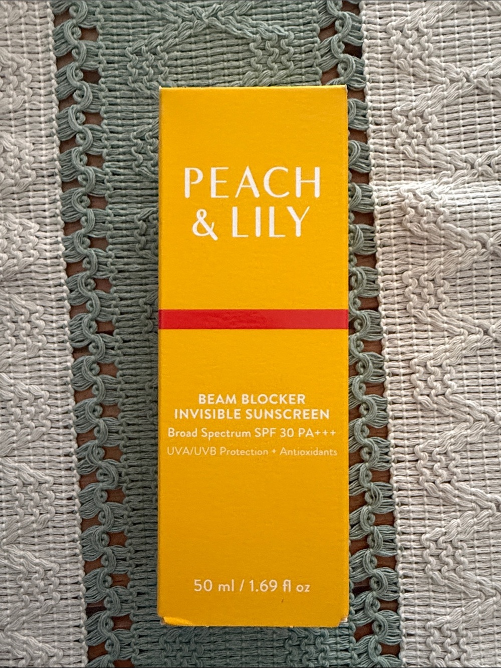 Peach & Lily Beam Blocker Invisible Sunscreen SPF 30 - Yellow